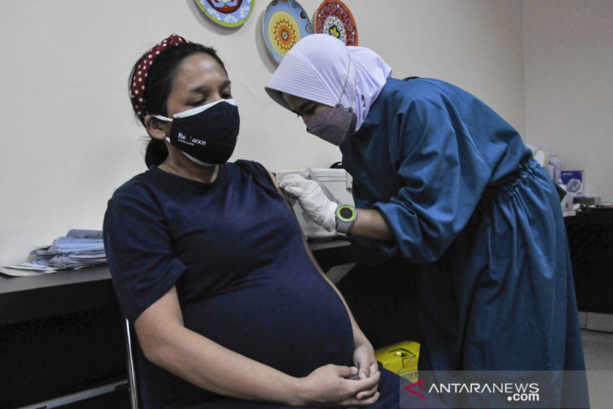 More than 30.75 million Indonesians have received complete COVID-19 vaccination