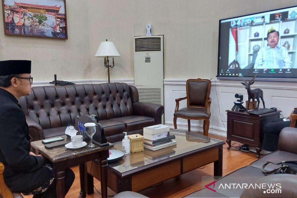 Jusuf Kalla berbagi pengalaman saat mediator penyelesaian konflik