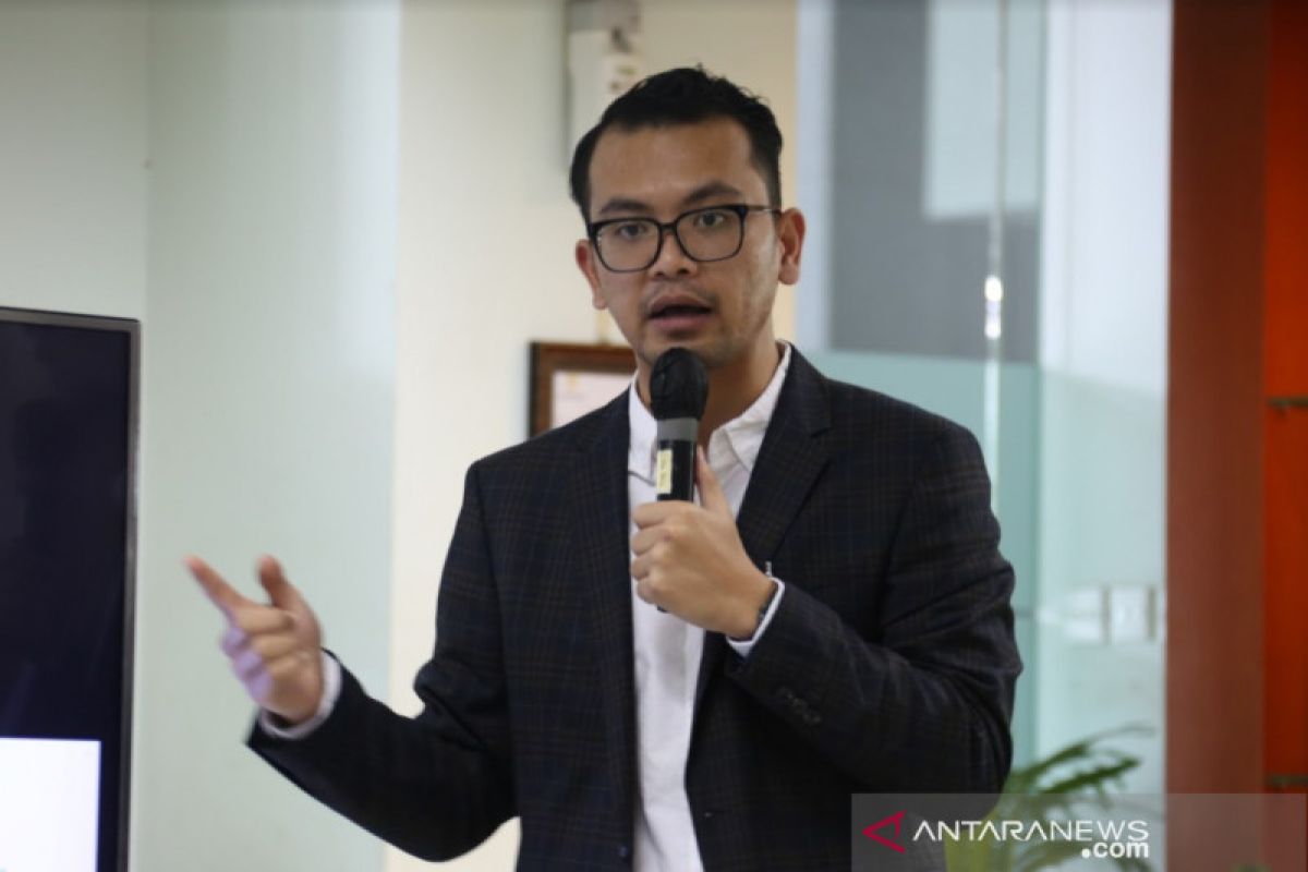 KY: Tak ada penyerangan hakim jika ekspresi keadilan via jalur formal