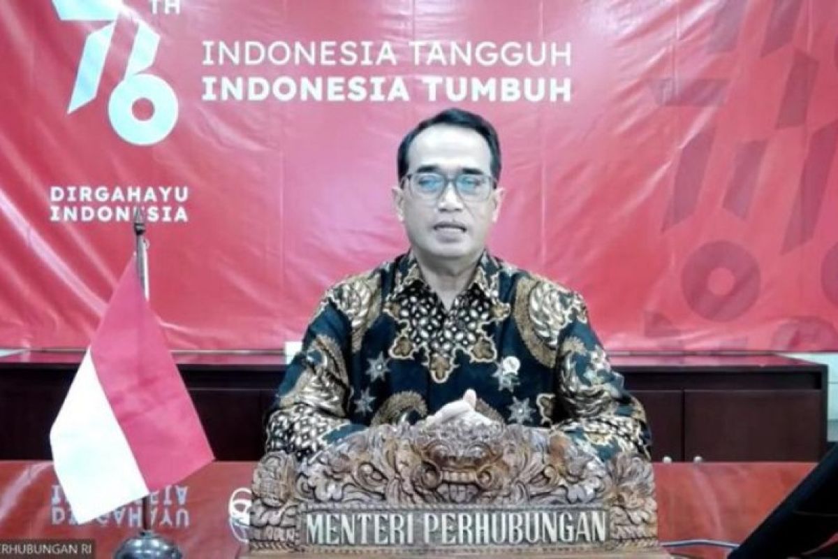 Menhub Budi Karya jelaskan makna merdeka bertransportasi di tengah pandemi