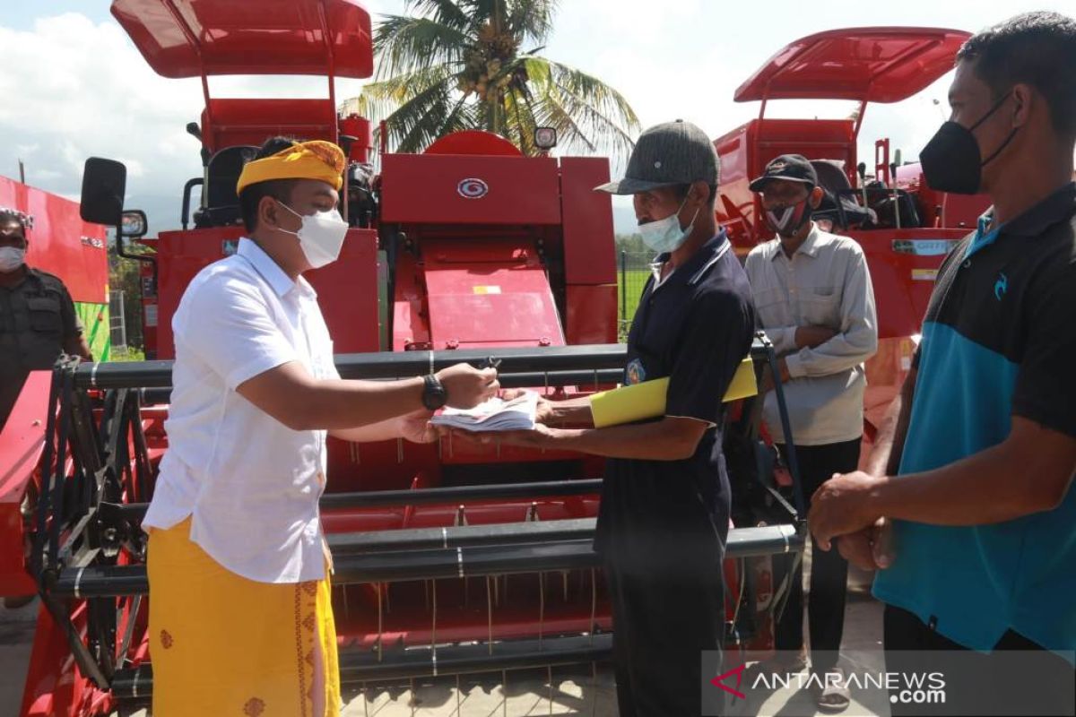 Wabup Jembrana ingin generasi muda mau jadi petani