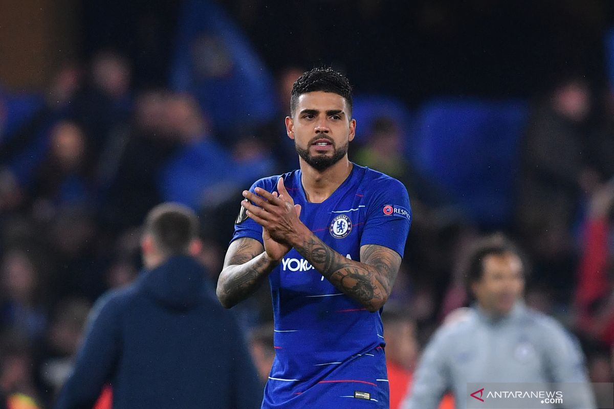 Chelsea pinjamkan Emerson  Palmieri ke Olympique Lyon