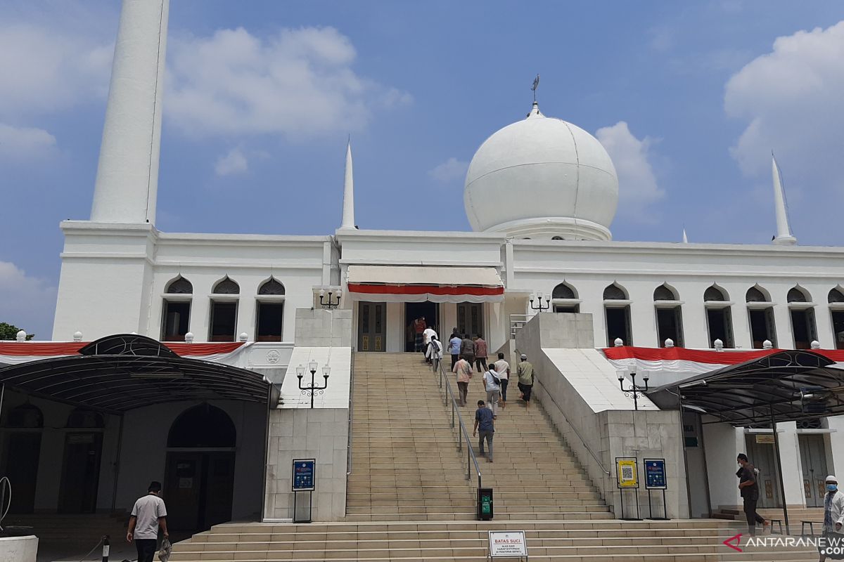 Masjid Agung Al-Azhar belum wajibkan jamaah tunjukkan bukti vaksinasi
