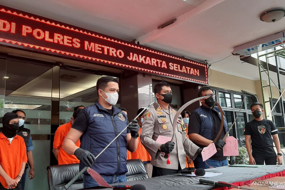 Polres Jaksel tangkap 11 pelaku tawuran di Mampang