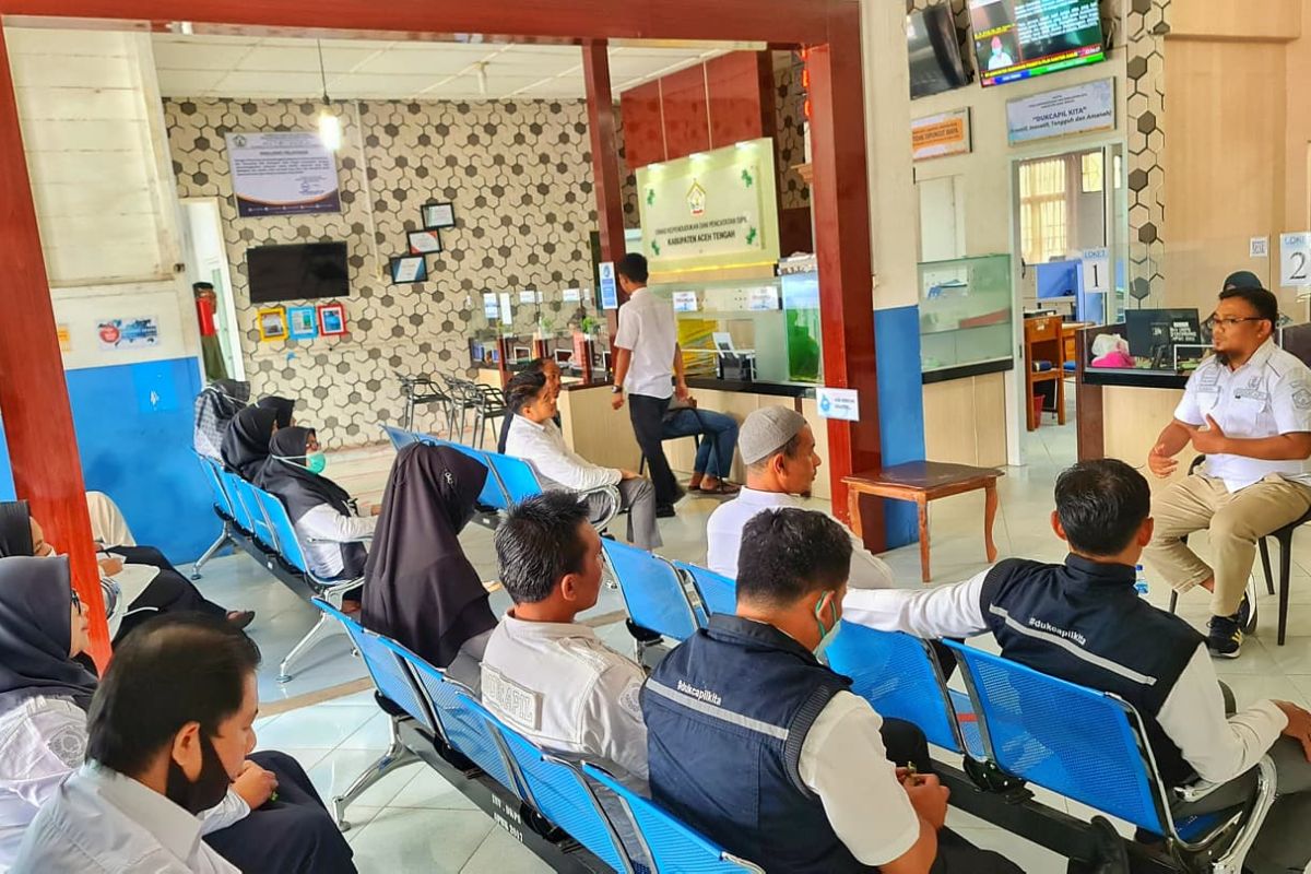 Terapkan 5 hari kerja, Dukcapil Aceh Tengah tingkatkan layanan sehari jadi
