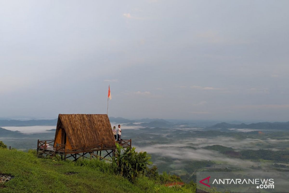 Desa Cipta Karya di Bengkayang masuk 100 besar ADWI 2021