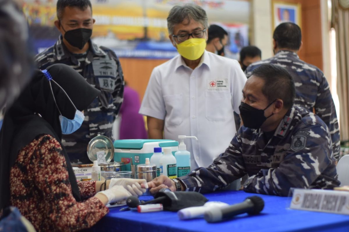 Seskoal - PMI Kota  Tangerang gelar donor plasma bantu pasien COVID-19