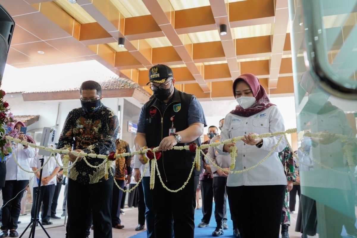 Bupati Kediri resmikan Laboratorium PCR di Rumah Sakit HVA Pare