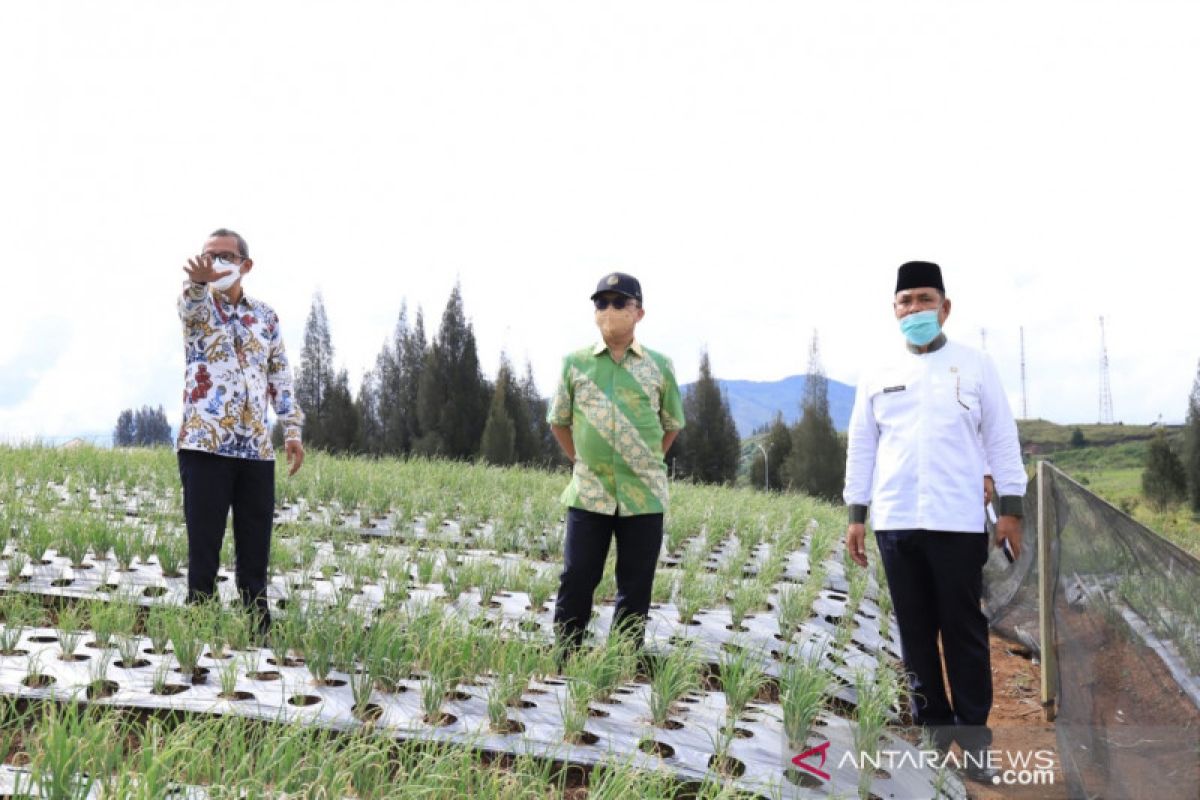 Kemnaker kembangkan kejuruan pariwisata di Solok