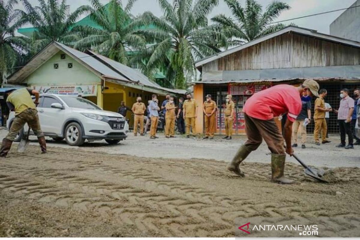 Dinas PU Kota Medan mulai perbaiki jalan rusak