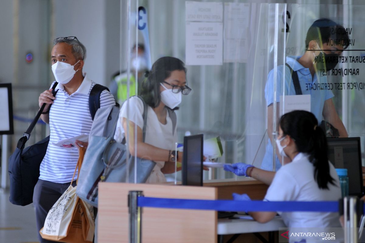 Ini dampak positif penerapan teknologi di Bandara AP II