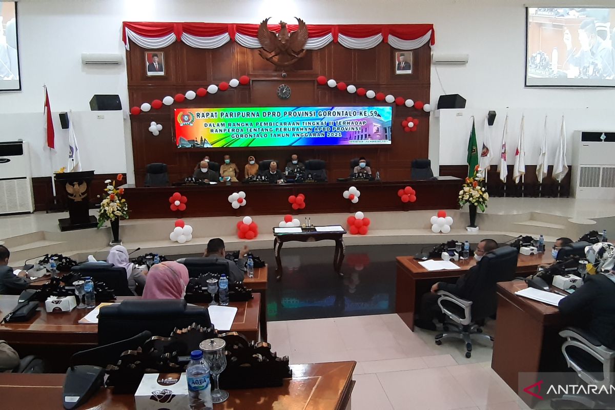 Tolak pengadaan mobil baru, Fraksi Nasdem Amanah keluar dari sidang paripurna