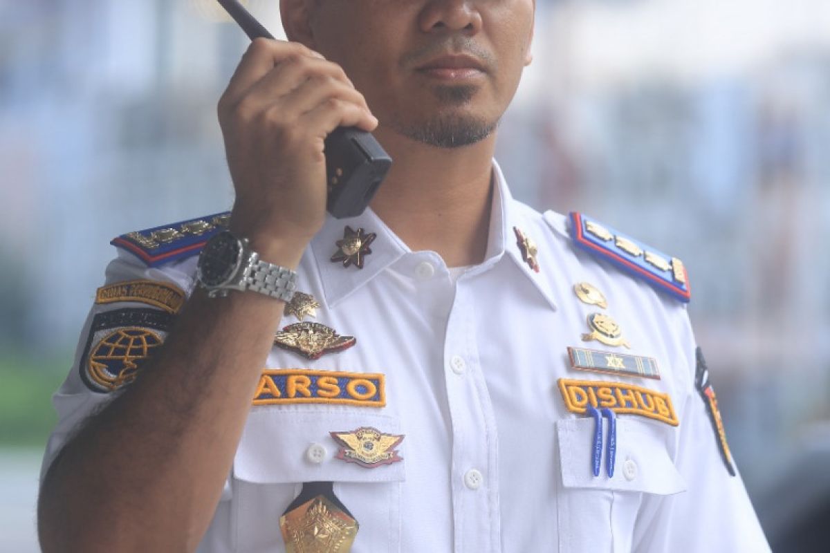 Dishub turunkan puluhan personel awasi pintu masuk ke Pekanbaru, khawatir COVID-19