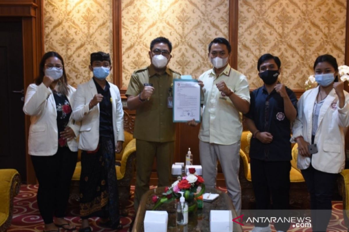 Pemkot Denpasar bersinergi dengan KMHDI atasi COVID-19