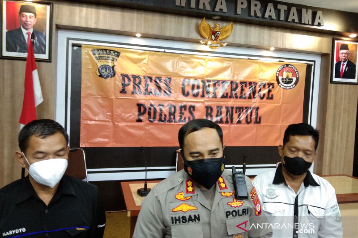 Polres Bantul lakukan penyekatan di tiga lokasi arah Pantai Parangtritis