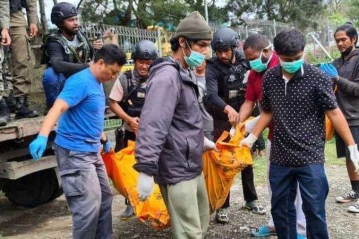 Empat anggota Brimob terluka saat baku tembak dengan KKB