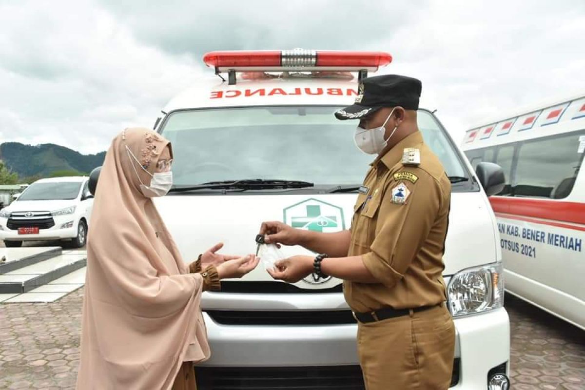 Empat Puskesmas di Bener Meriah dapat mobil Ambulan