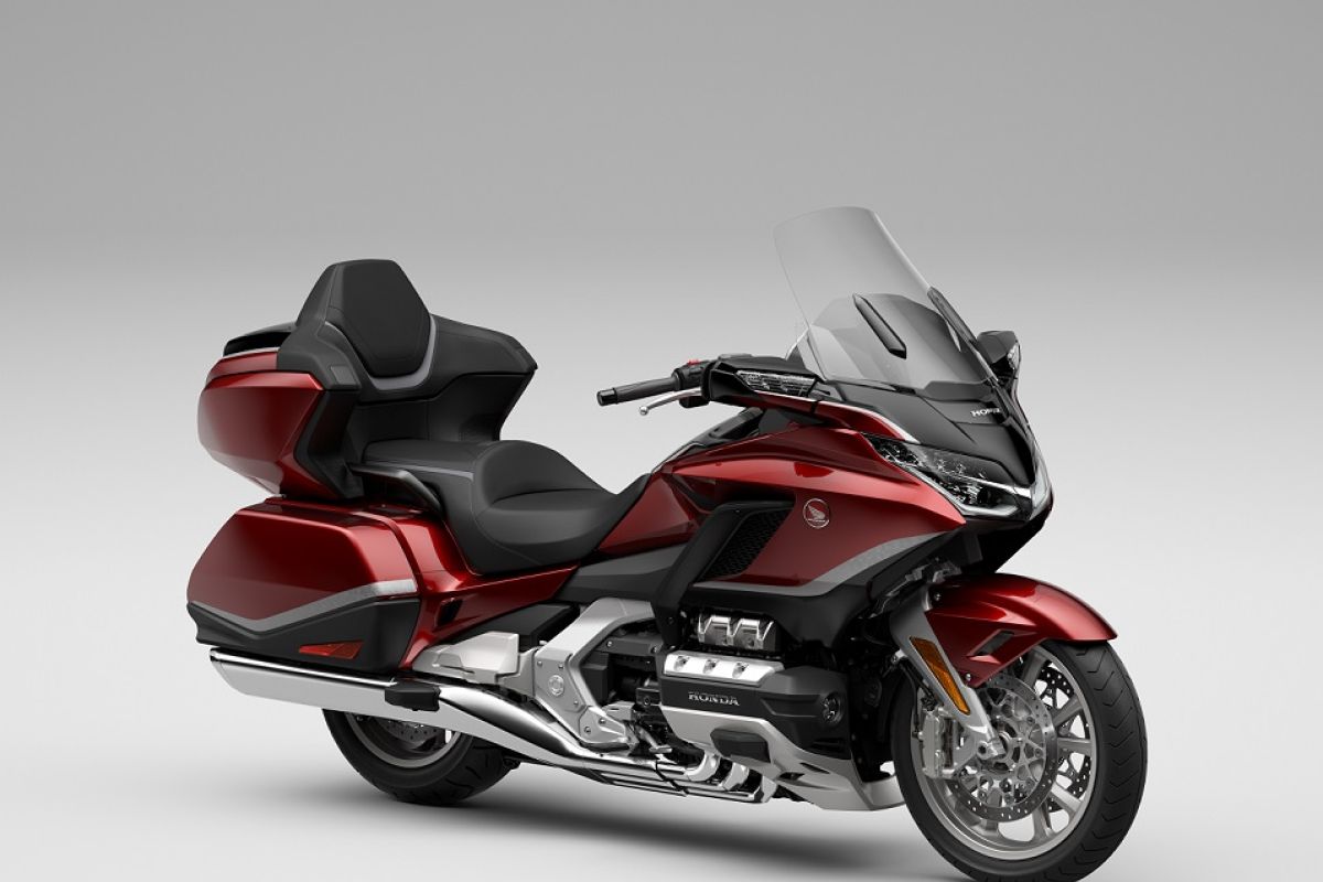 AHM hadirkan Gold Wing terbaru dengan fitur canggih