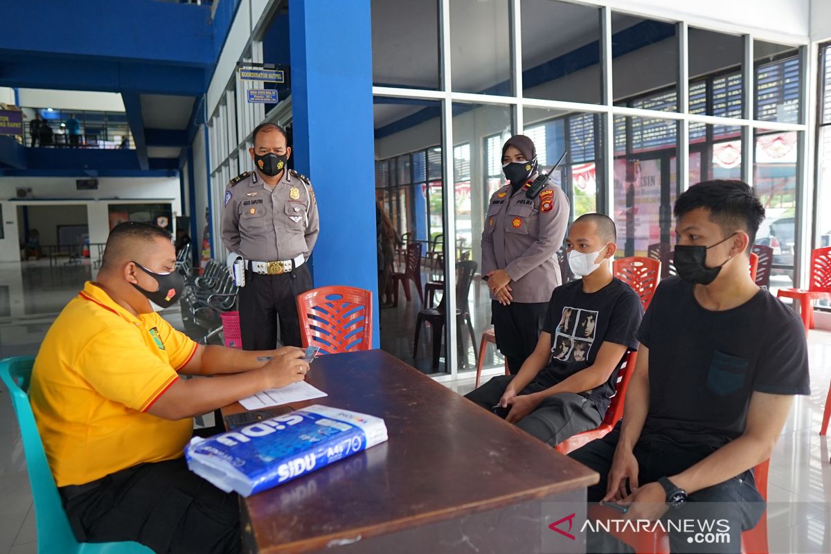 Polda Gorontalo buka gerai vaksinasi COVID-19 di Terminal Dungingi