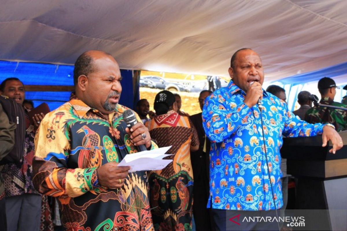 Bupati Befa harap dua nama diusung calon Wagub Papua harus didukung