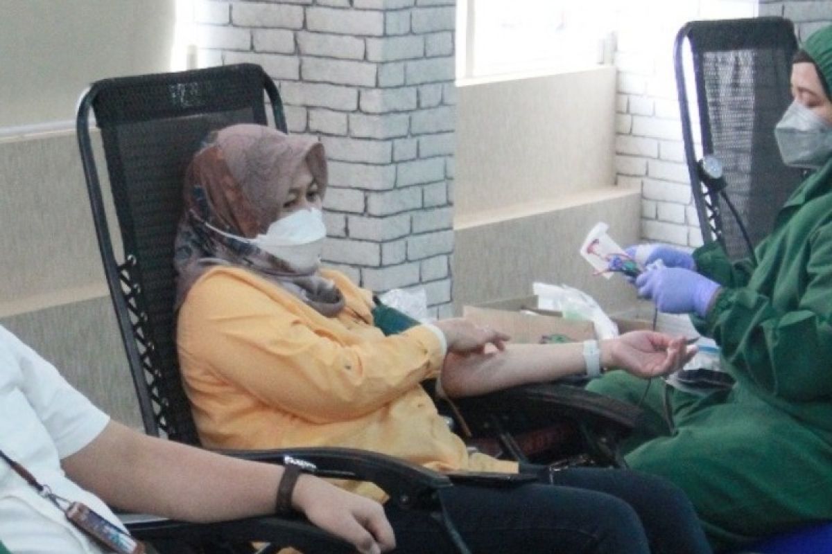 Kanwil BRI Surabaya gelar donor darah