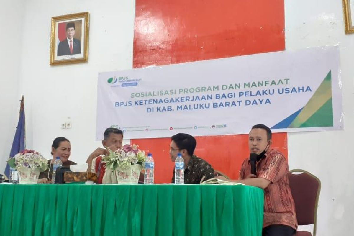 Pemkab MBD dorong perusahaan daftar karyawan peserta BPJAMSOSTEK, patuhi aturan