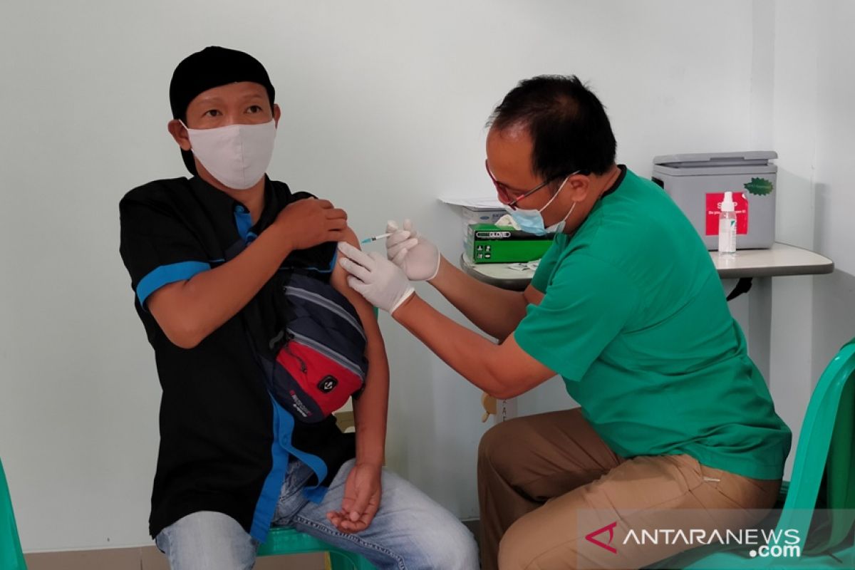 Dinkes: 1.600 nakes Rejang Lebong  bakal jalani vaksinasi ketiga