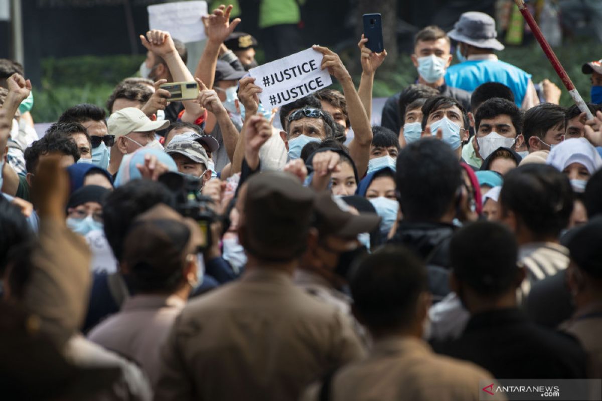 Densus: Cermati pengungsi Afghanistan yang masuk Indonesia