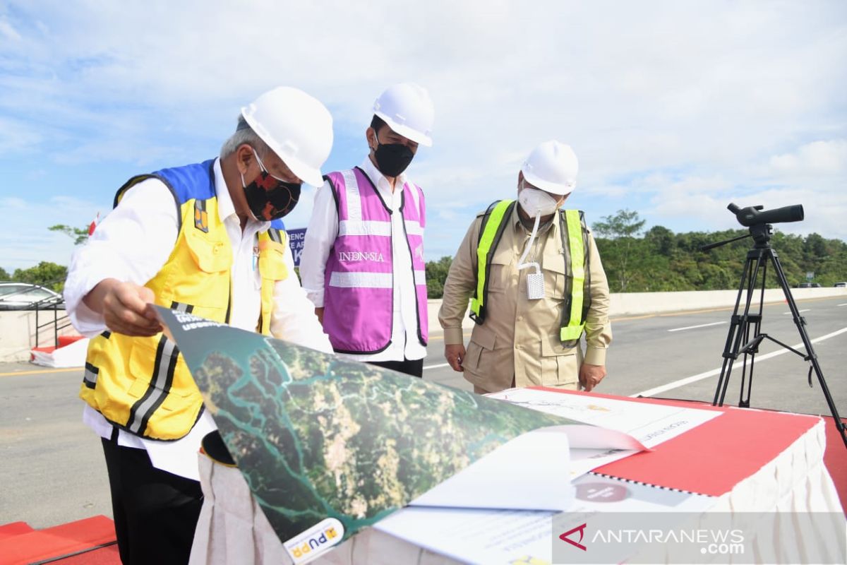 Presiden Jokowi tinjau titik awal jalan akses ke ibukota baru negara