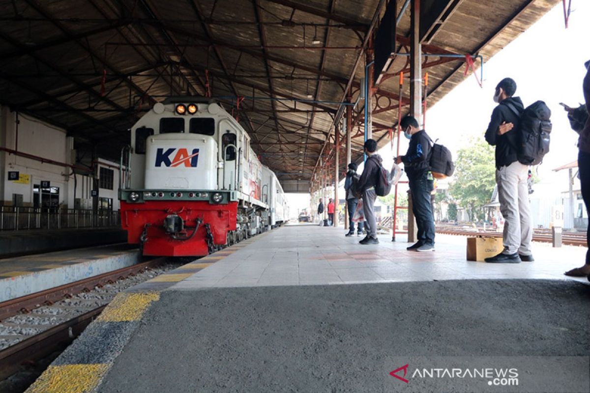 KAI: Syarat naik kereta api belum berubah pada PPKM 14-30 Agustus 2021