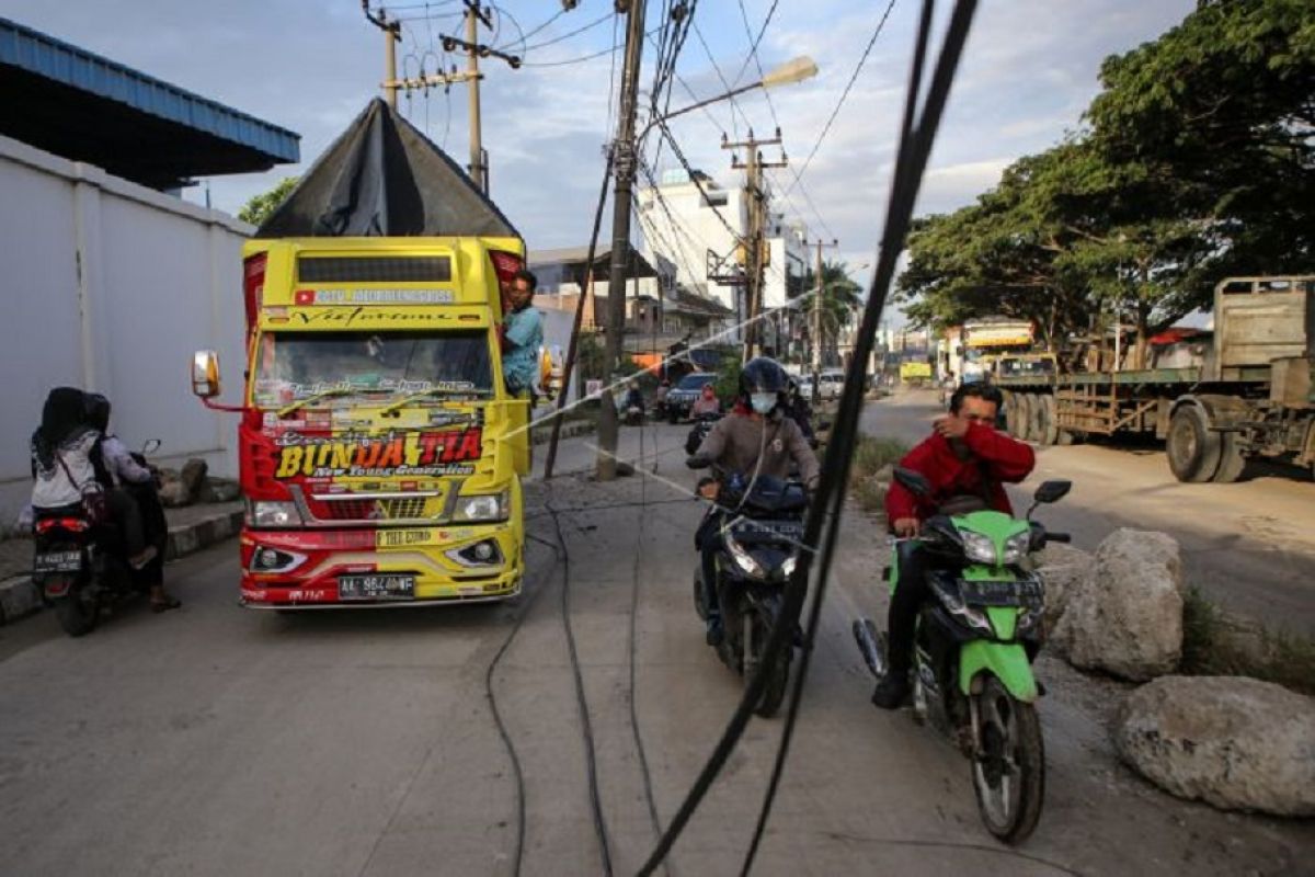 DPRD diminta fokus kawal perbaikan jalan kali perancis