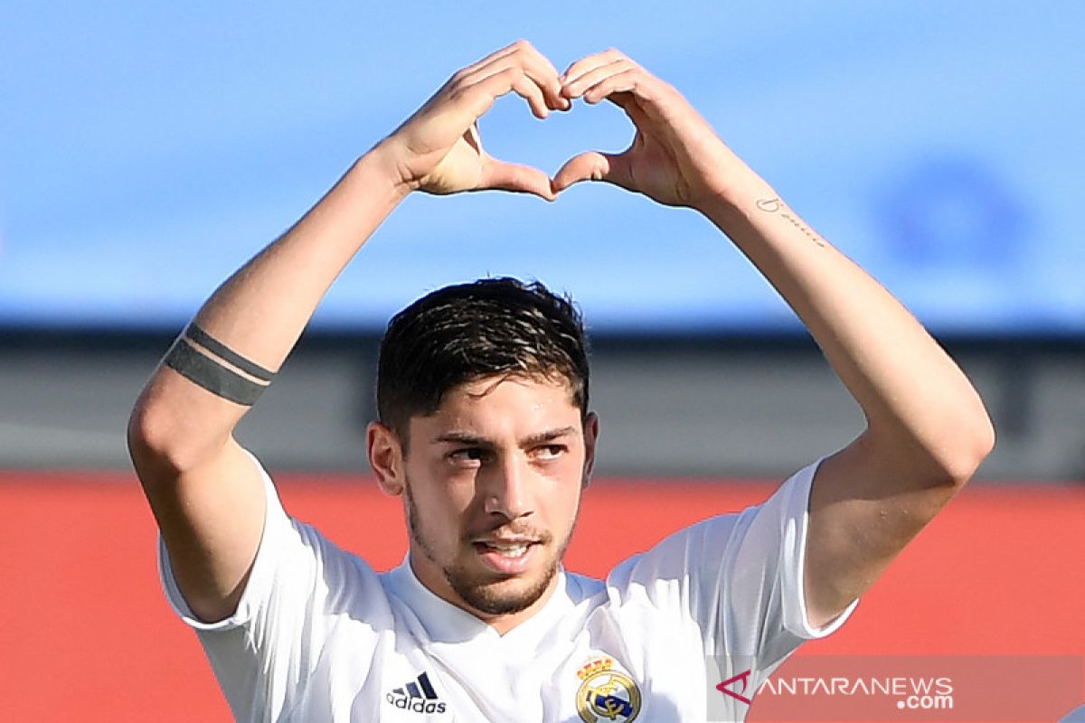 Real Madrid resmi perpanjang kontrak Federico Valverde hingga 2027