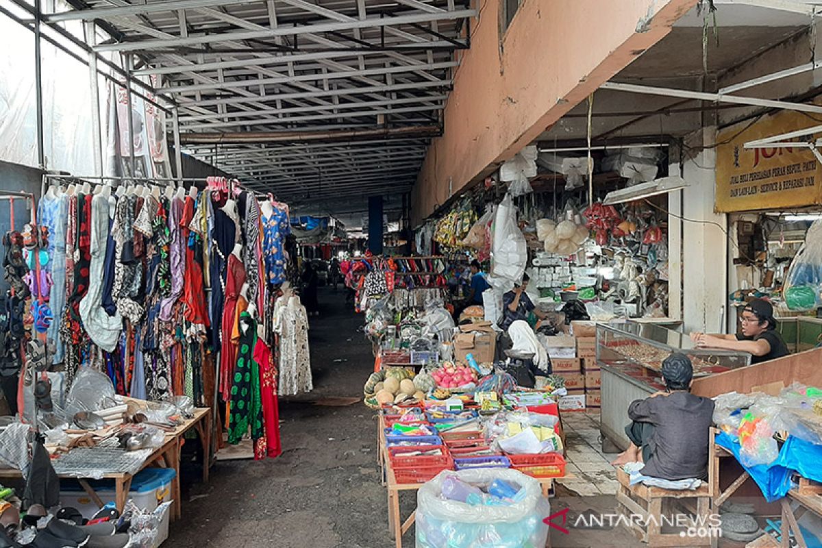 Pengelola Pasar Minggu berharap PPKM Level 3 dongkrak pengunjung