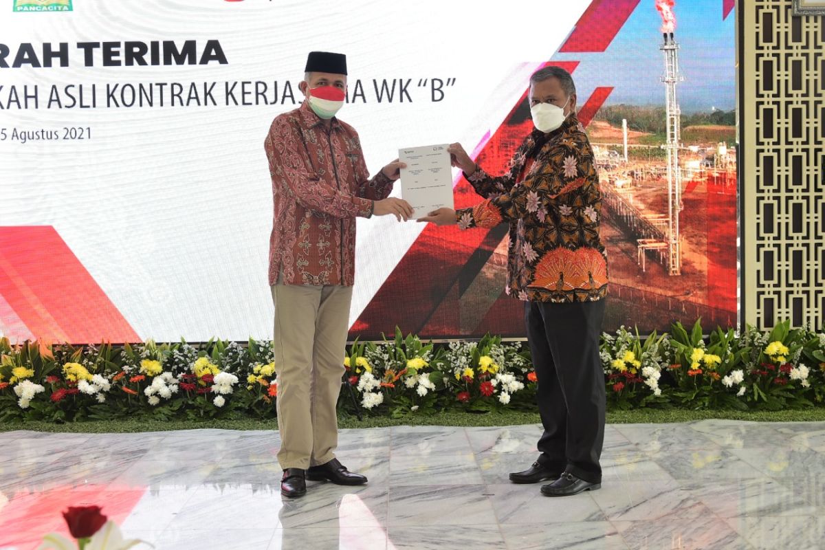 Gubernur Aceh terima penyerahan kontrak kerja sama Blok B