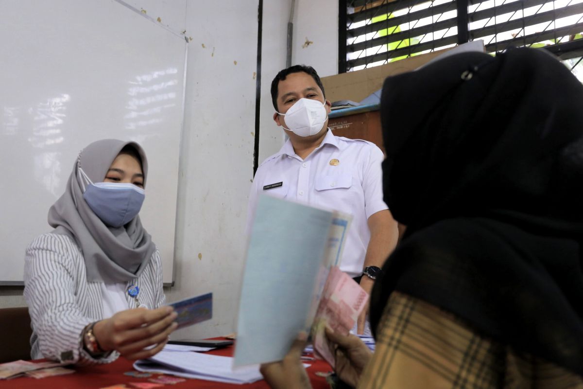Pemkot Tangerang salurkan bantuan tunai untuk 9.944 kepala keluarga di 13 kecamatan