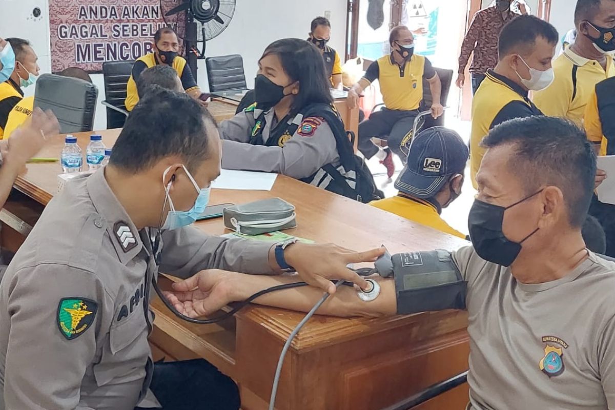 Polda Sumut periksa kesehatan  personel Polres Sibolga