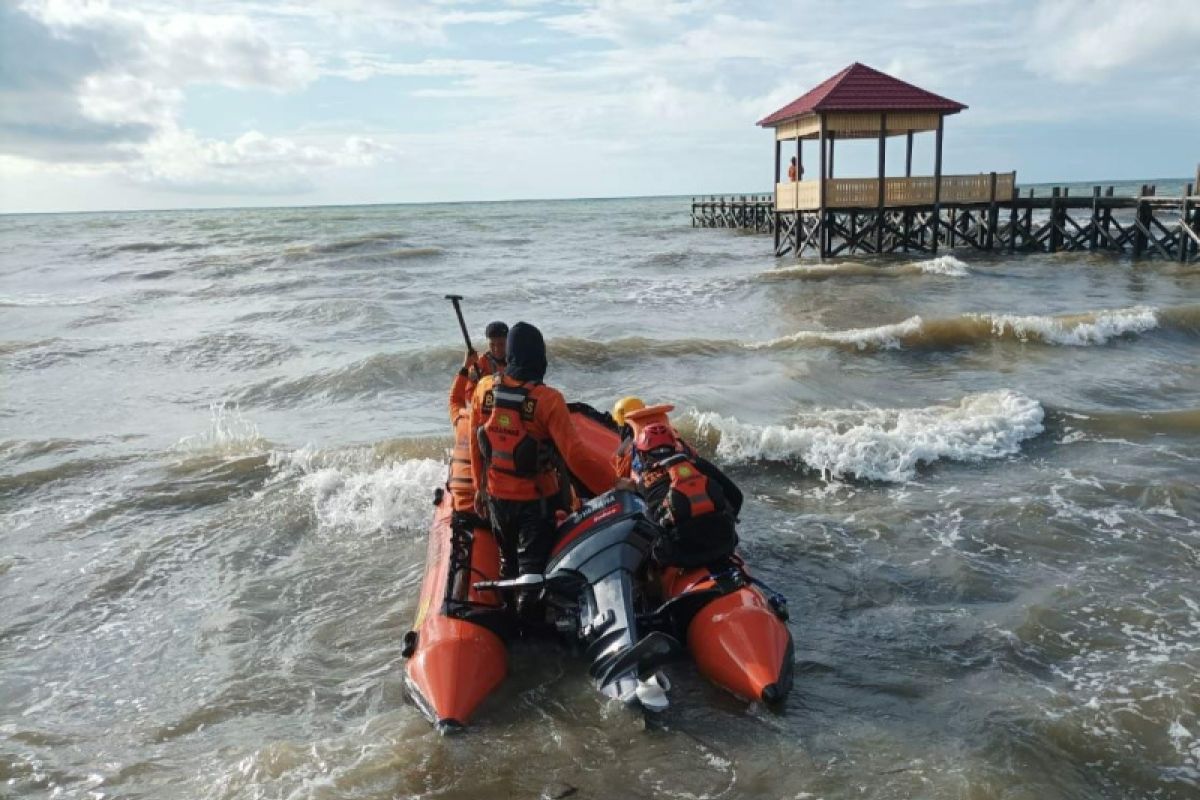 Tim SAR sisir lokasi jatuhnya penumpang Prince Soya di perairan Majene, Sulawesi Barat