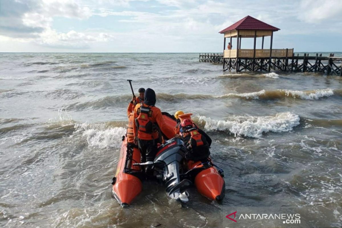 Tim SAR sisir lokasi jatuhnya penumpang Prince Soya di perairan Majene
