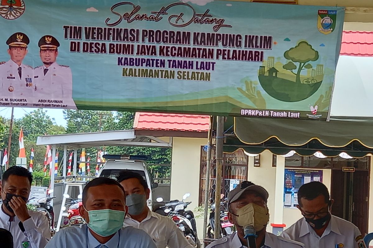 Tim verfikator proklim KLHK mulai nilai Desa Bumi Jaya