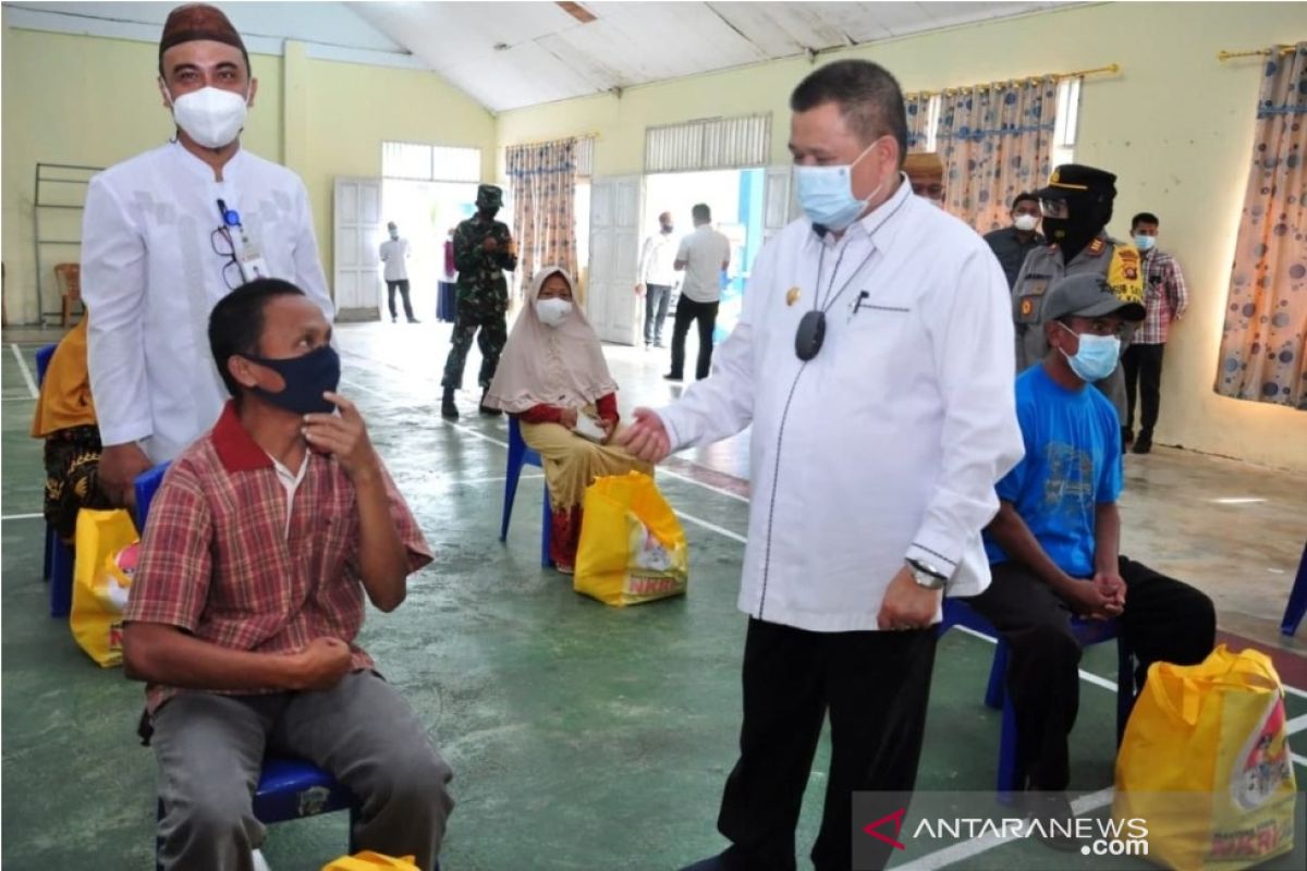 Pemprov Gorontalo salurkan bantuan langsung pangan di Bone Bolango