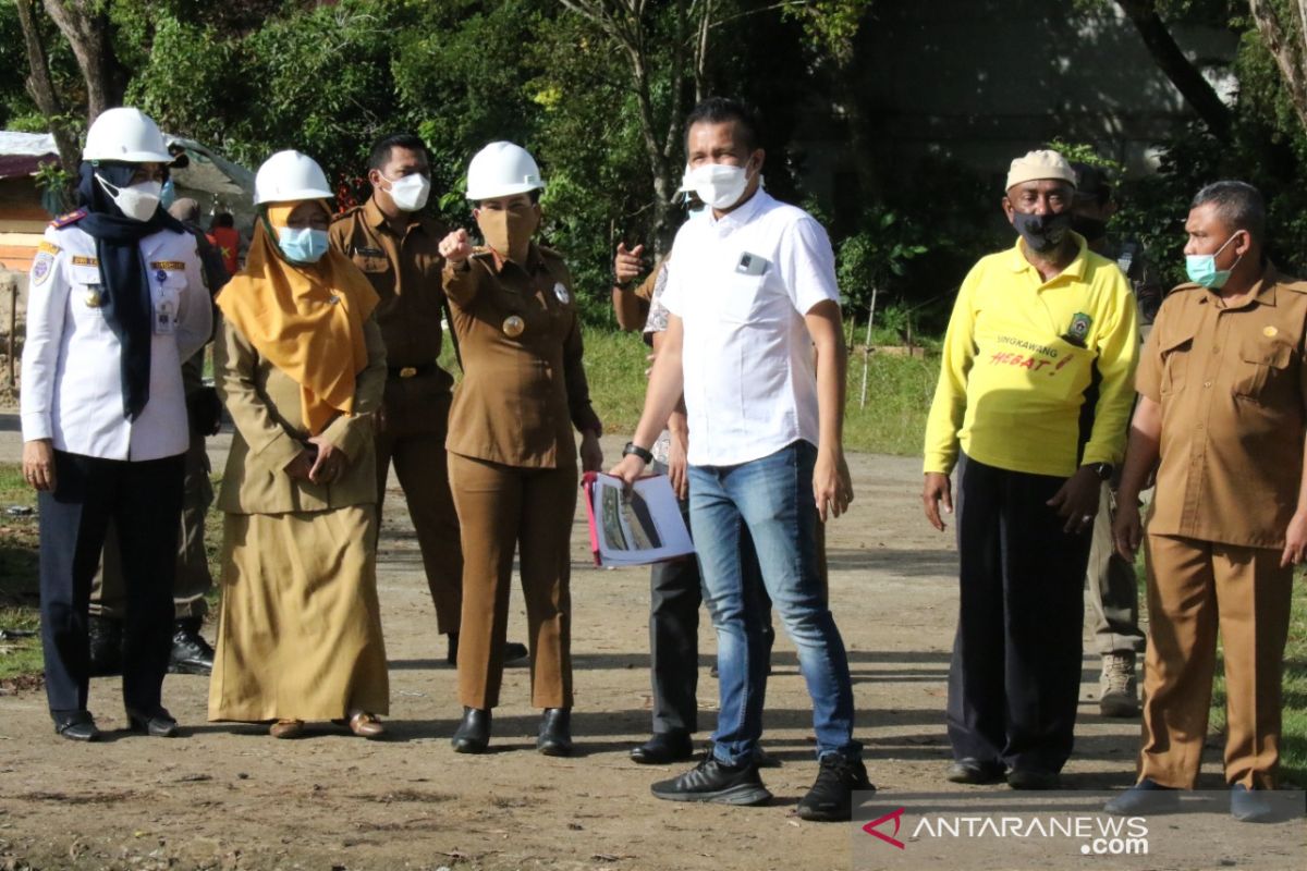 Singkawang bangun Taman Cahaya Madani degan dana CSR FIF Group