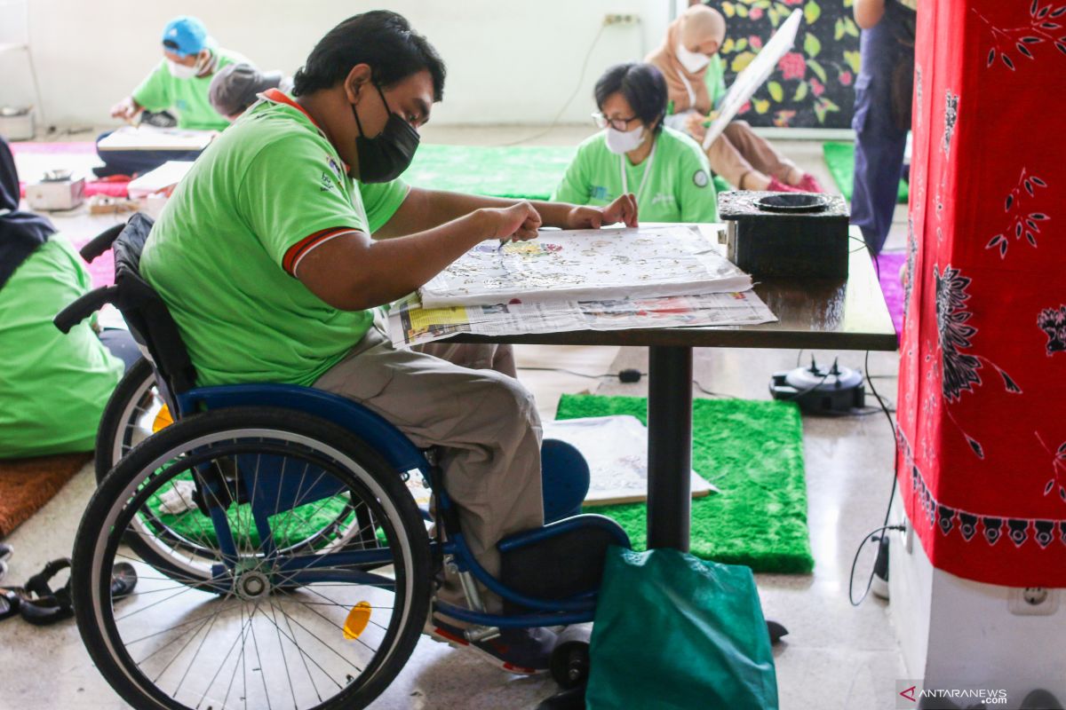 Pemkab Kubu Raya bersama PPSW latih penyandang disabilitas