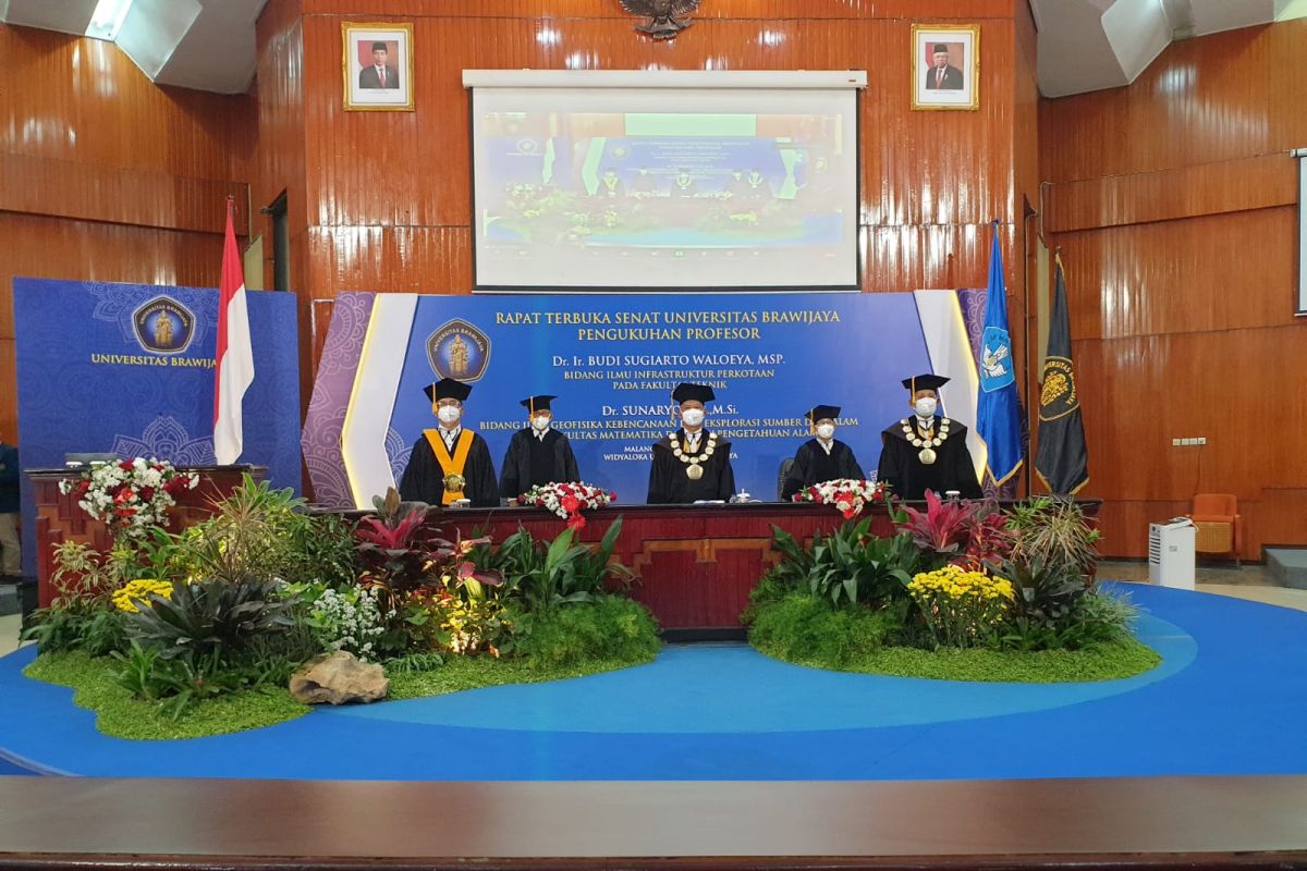 Universitas Brawijaya Malang kukuhkan lagi dua profesor