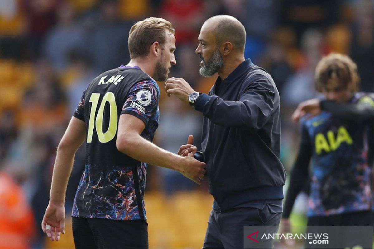 Nuno Espirito Santo sambut komitmen Harry Kane bertahan di Tottenham