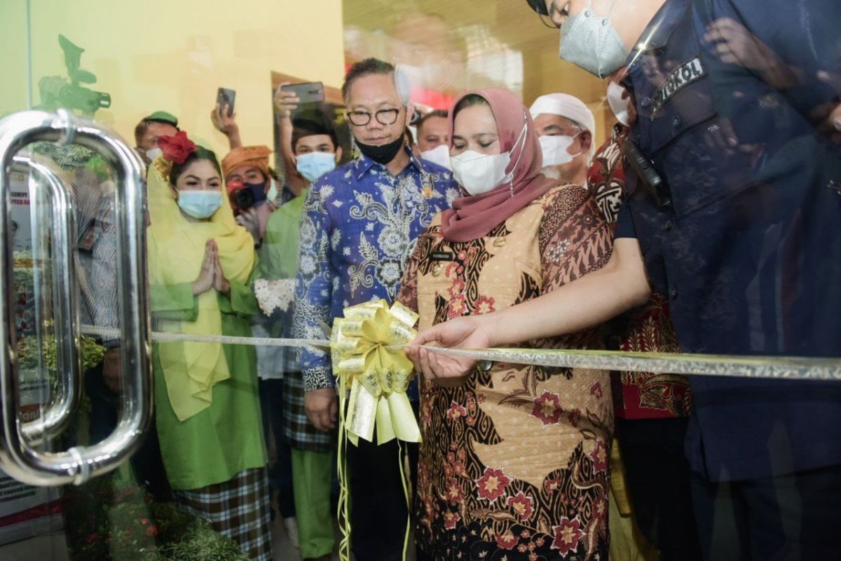 Kantor baru Camat Bathin Solapan senilai Rp10,5 miliar diresmikan
