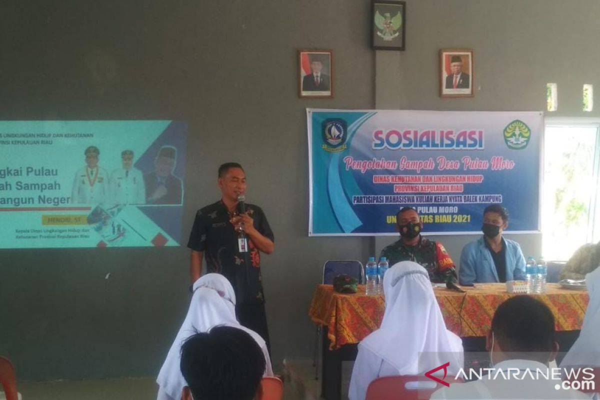 Warga Desa Pulau Moro dirikan bank sampah kelola kebersihan laut