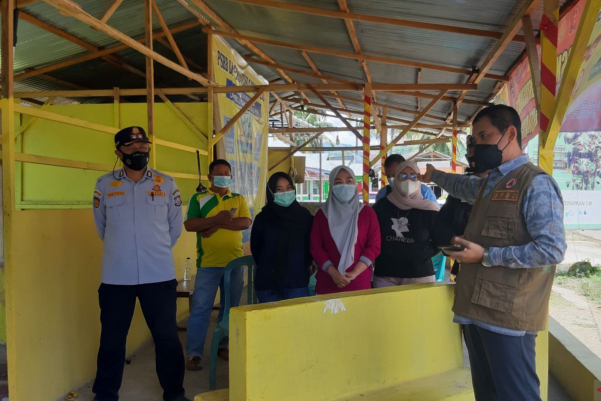 Satgas COVID-19 pantau pemeriksaan kartu vaksin di perbatasan Gorontalo