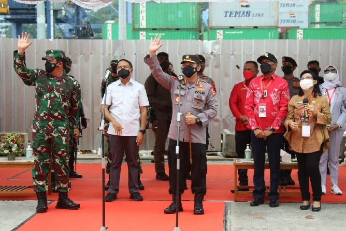 TNI, Police Chiefs review centralized isolation area in Jayapura