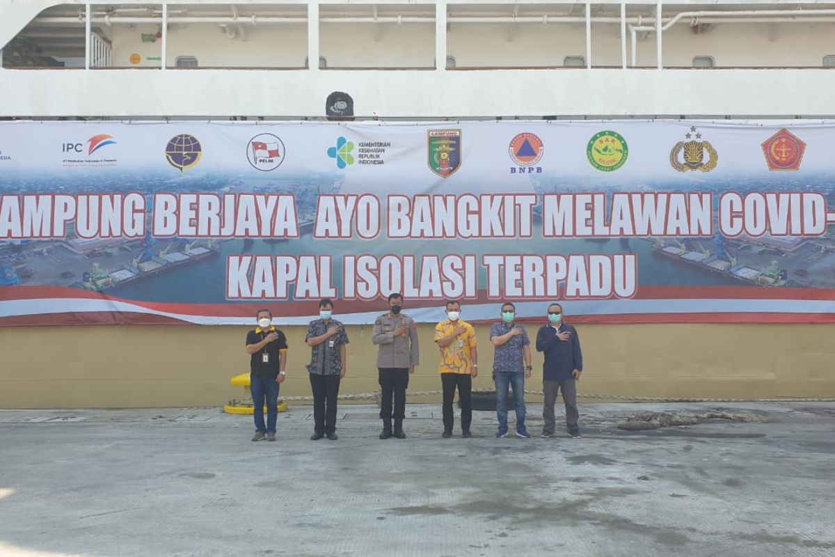 Kabid Humas Polda Lampung tinjau kesiapan KM Lawit untuk isoter