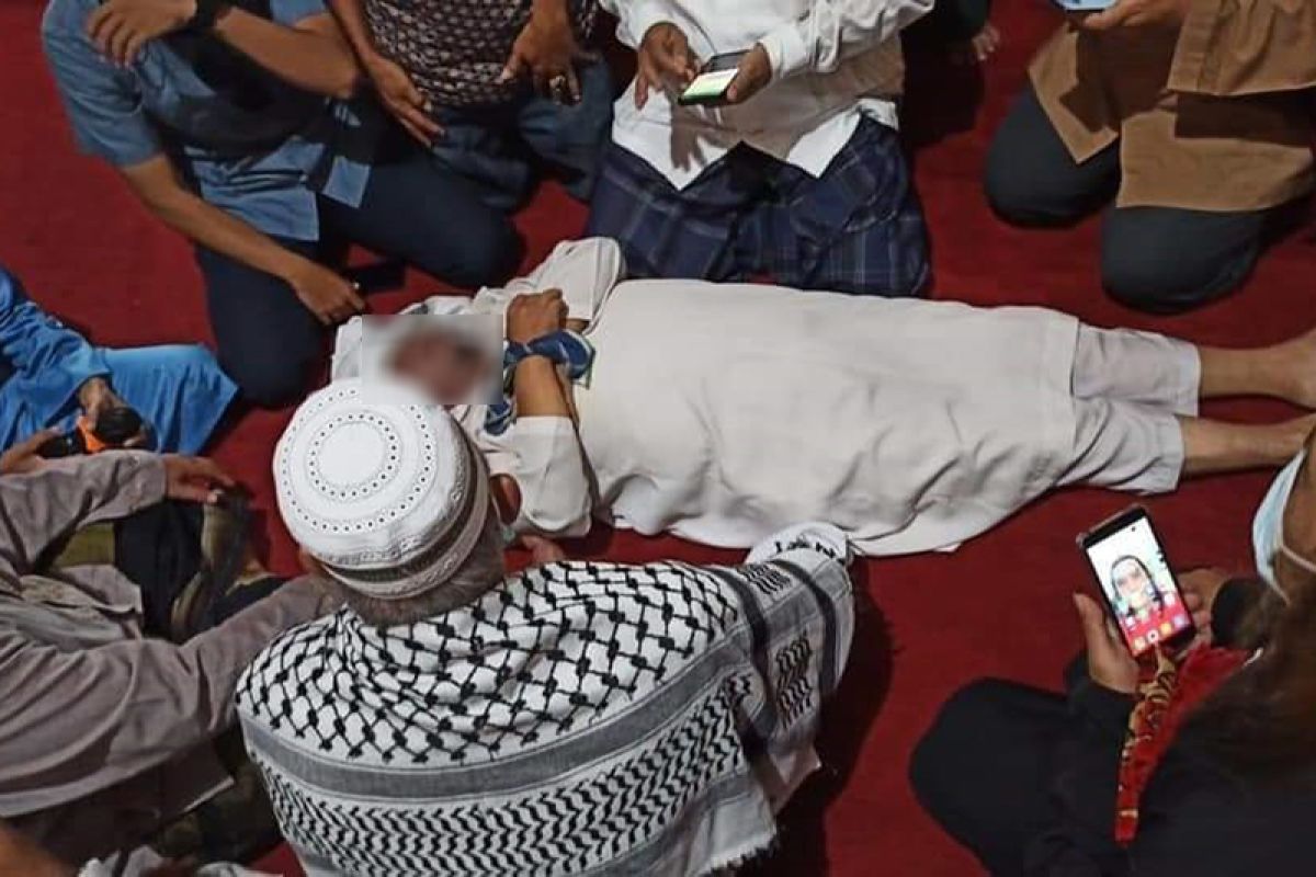 Imam masjid di Bengkulu meninggal dunia ketika membaca kutbah